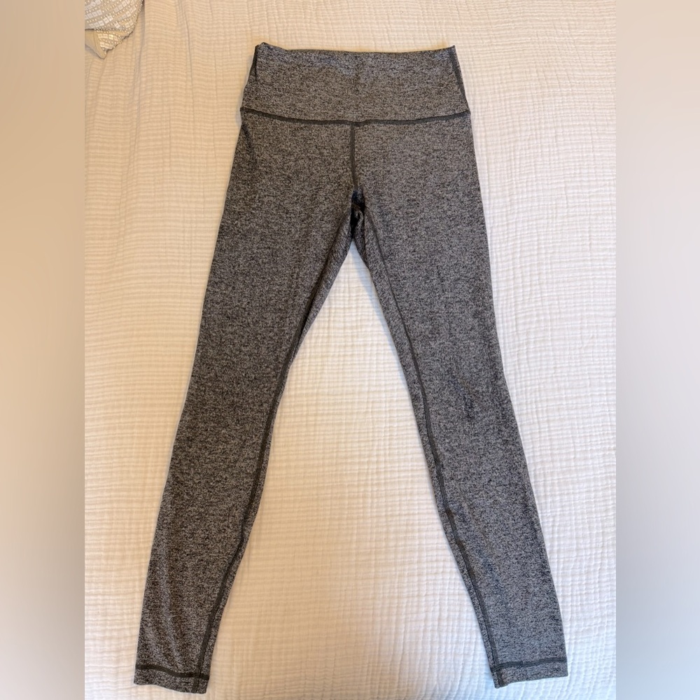 Lululemon Full Length legging. Heather Gray. Size 8